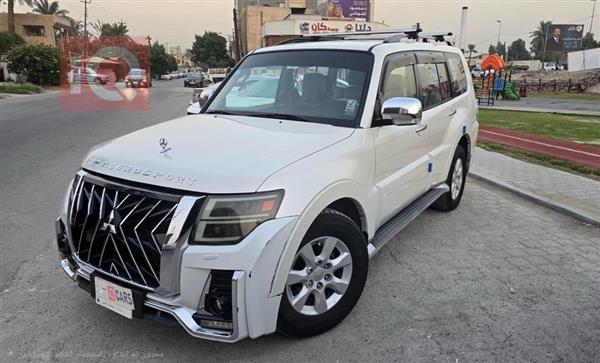 میتسوبیشی پاجیرۆ 2009  بۆ فرۆشتن لە عێراق -  بەغداد